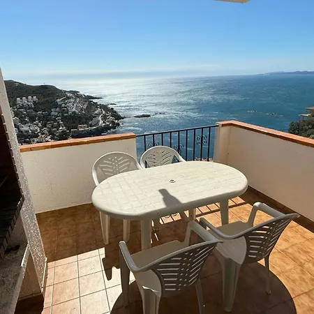 Garbinell 1 2 Apartment